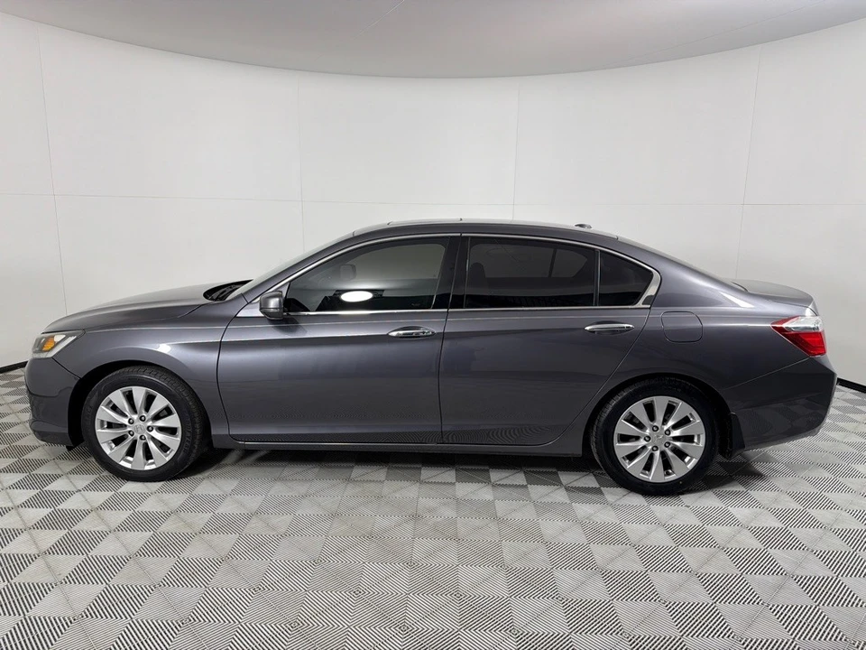 2013 Honda Accord 9th Gen - Image 8 of 12