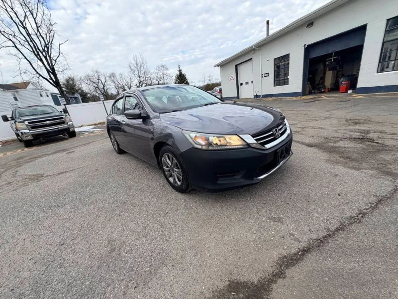 2013 Honda Accord 9th Gen - Image 5 of 12