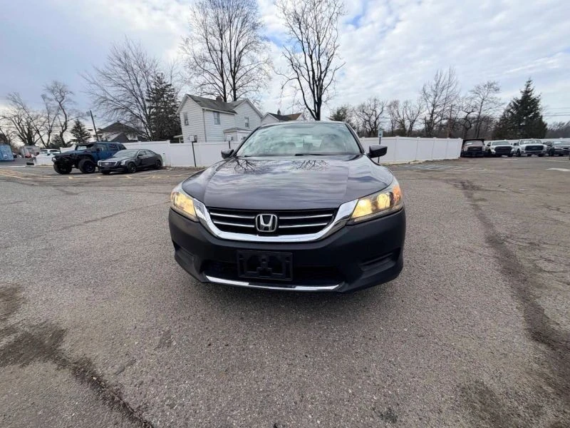 2013 Honda Accord 9th Gen - Image 3 of 12