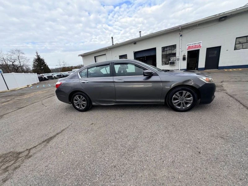 2013 Honda Accord 9th Gen - Image 8 of 12