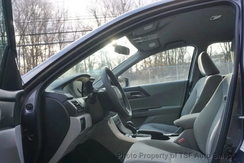 2013 Honda Accord 9th Gen - Image 10 of 12