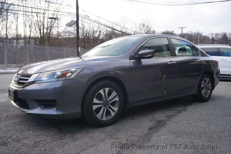 2013 Honda Accord 9th Gen - Image 3 of 12