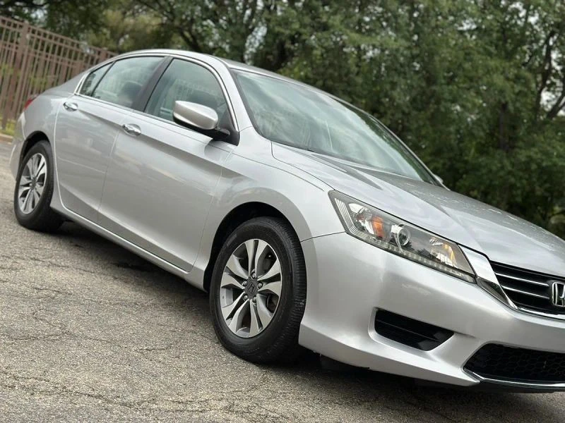 2013 Honda Accord 9th Gen - Image 11 of 12