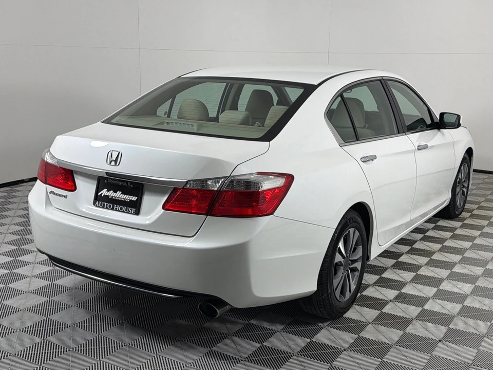 2013 Honda Accord 9th Gen - Image 5 of 12