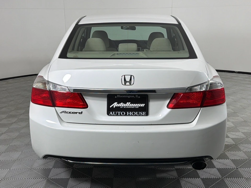 2013 Honda Accord 9th Gen - Image 6 of 12