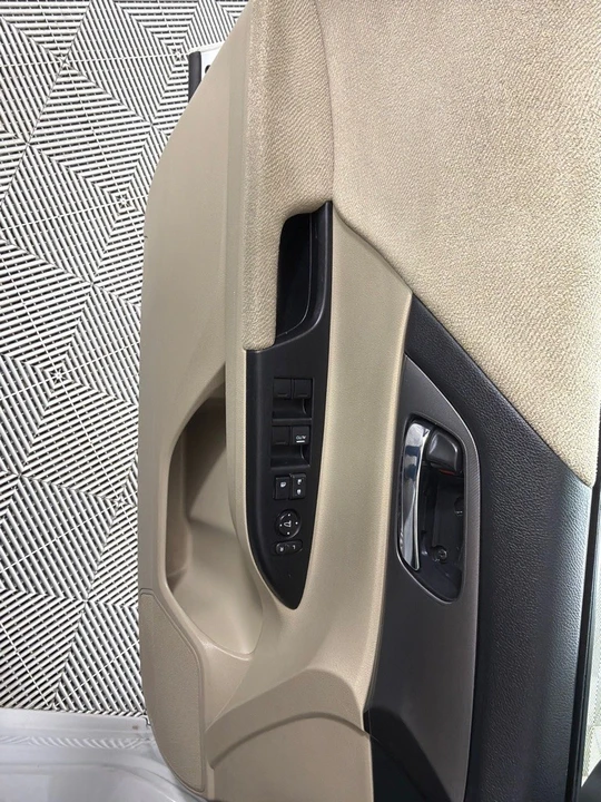 2013 Honda Accord 9th Gen - Image 10 of 12