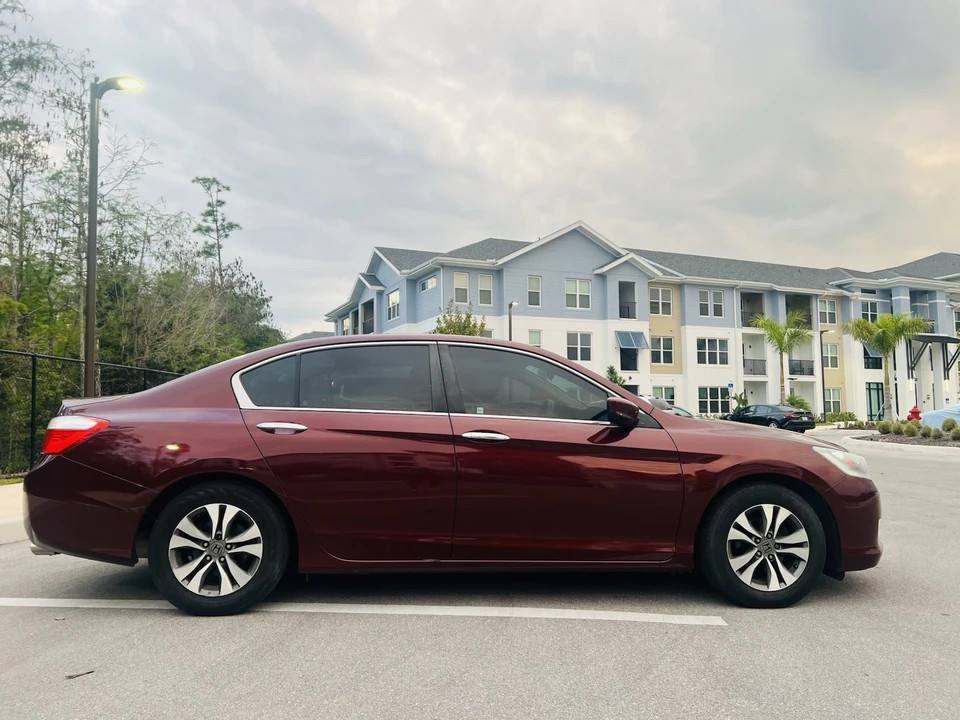 2013 Honda Accord 9th Gen - Image 7 of 19