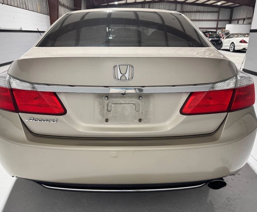 2013 Honda Accord 9th Gen - Image 4 of 21