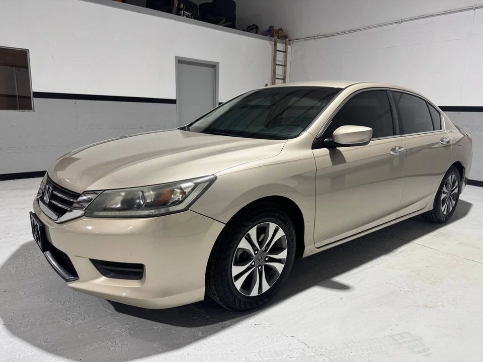 2013 Honda Accord 9th Gen - Image 2 of 21