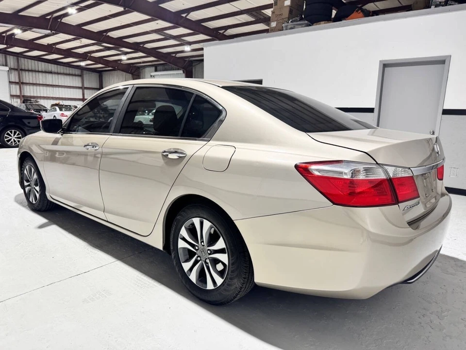 2013 Honda Accord 9th Gen - Image 3 of 21