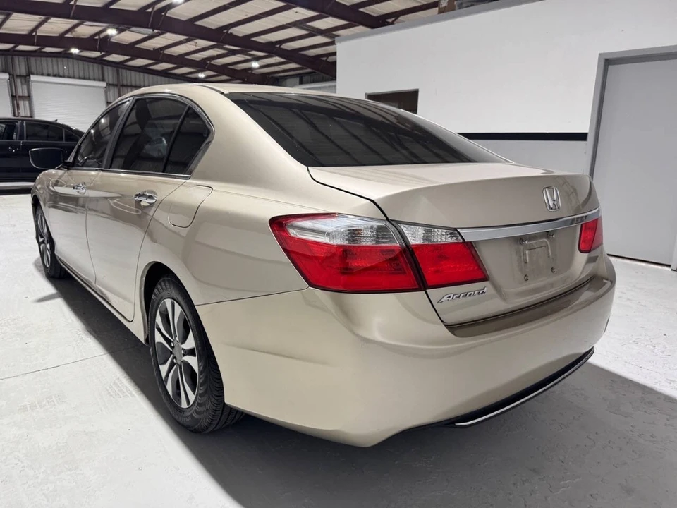 2013 Honda Accord 9th Gen - Image 5 of 21