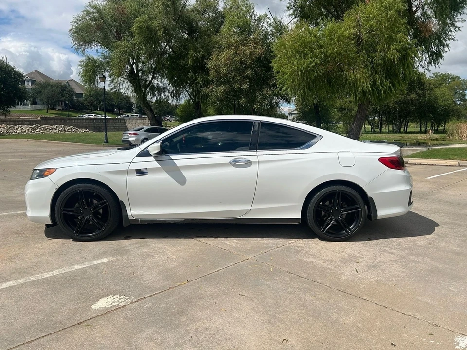 2013 Honda Accord 9th Gen - Image 11 of 21