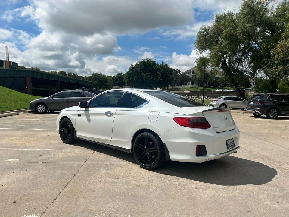 2013 Honda Accord 9th Gen - Image 12 of 21