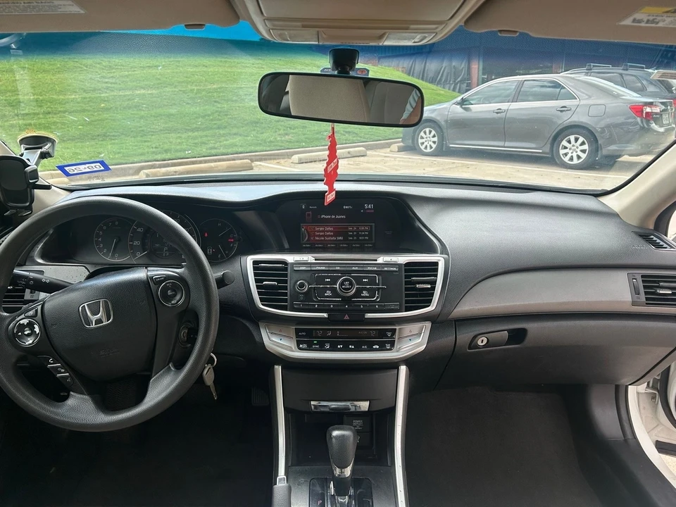 2013 Honda Accord 9th Gen - Image 15 of 21