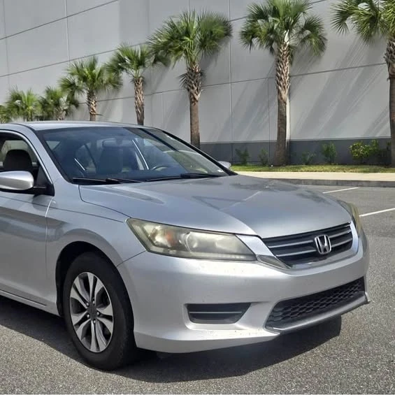 2013 Honda Accord 9th Gen - Image 1 of 1