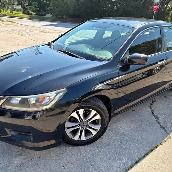 2013 Honda Accord 9th Gen - Image 1 of 1