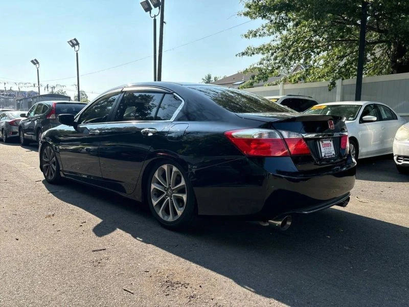 2013 Honda Accord 9th Gen - Image 4 of 12