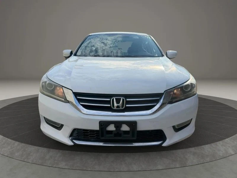 2013 Honda Accord 9th Gen - Image 2 of 12
