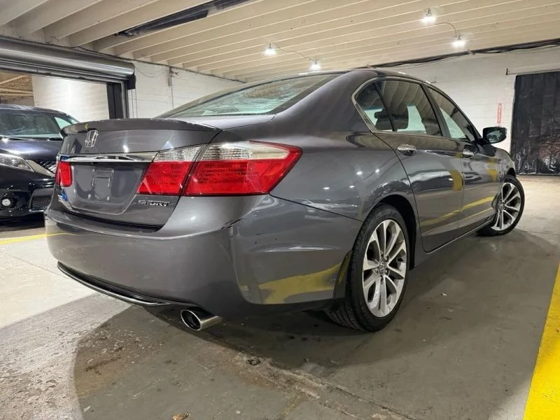 2013 Honda Accord 9th Gen - Image 4 of 12