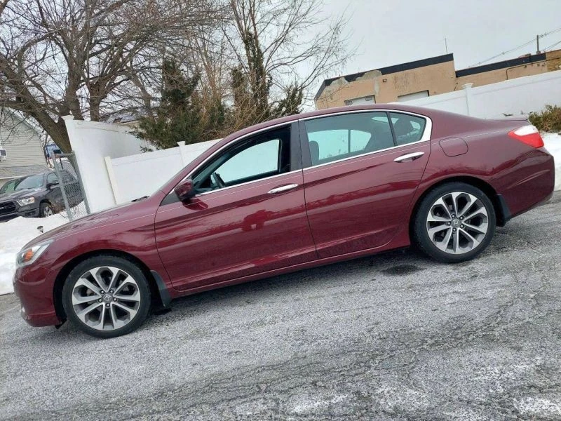 2013 Honda Accord 9th Gen - Image 5 of 12