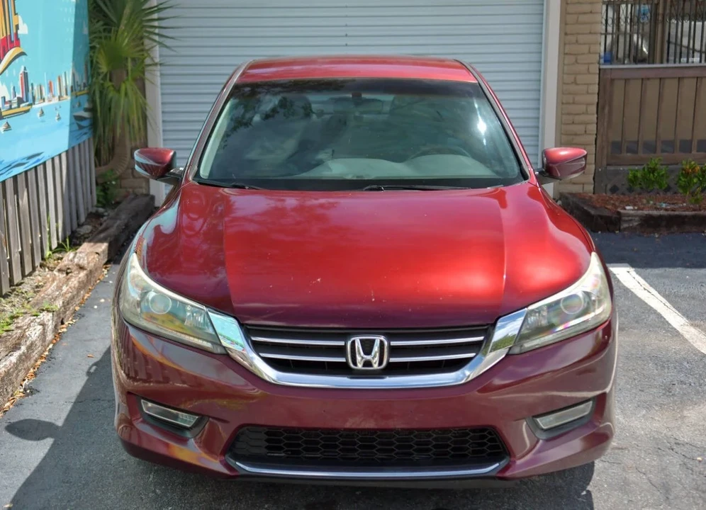 2013 Honda Accord 9th Gen - Image 3 of 12