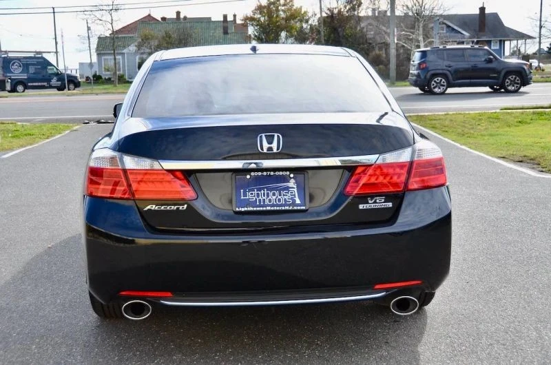 2013 Honda Accord 9th Gen - Image 9 of 12