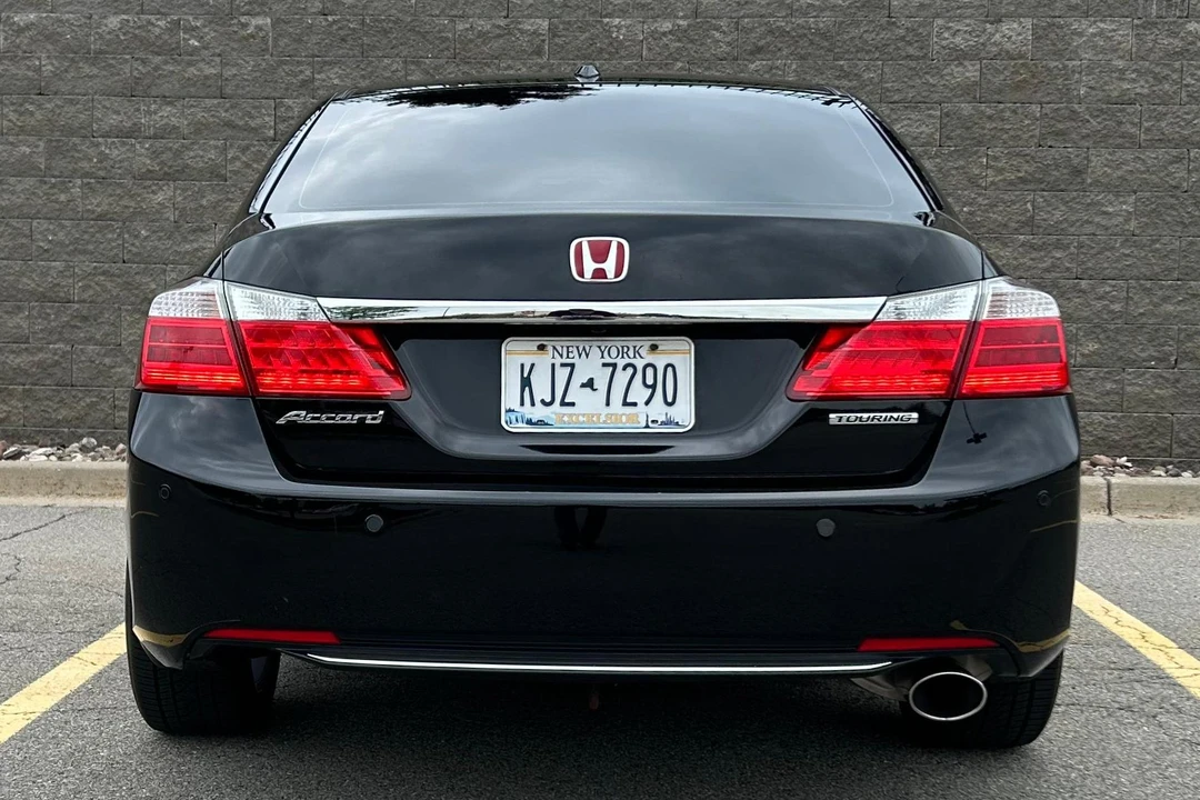 2013 Honda Accord 9th Gen - Image 5 of 31