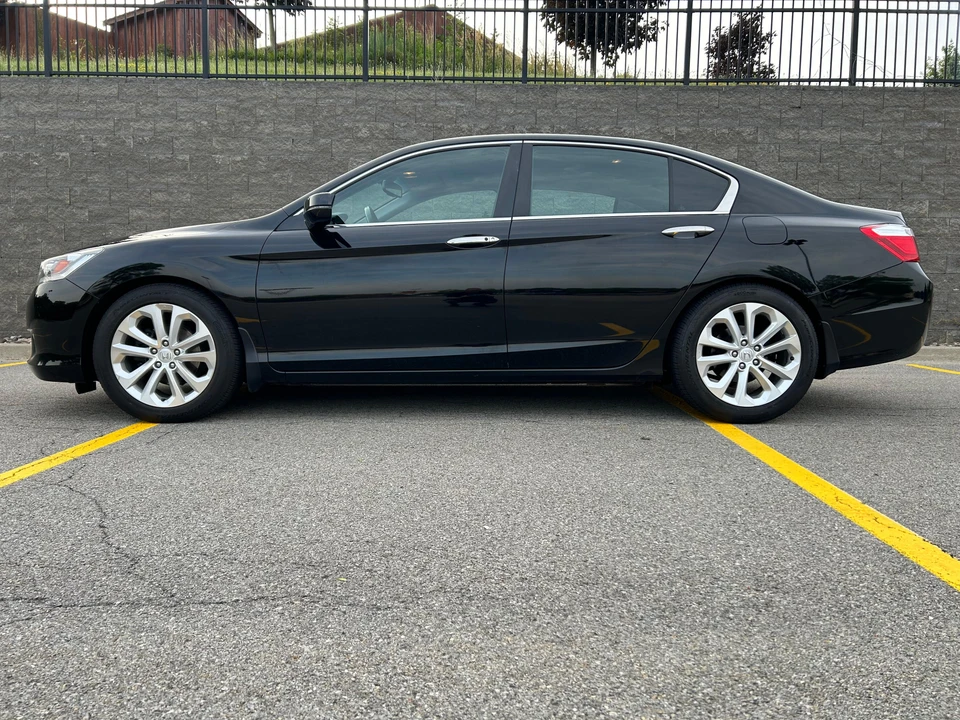 2013 Honda Accord 9th Gen - Image 7 of 31