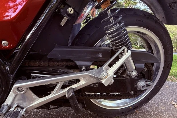 2013 Honda Super Sport: CB750F & CB900F & CB1100F - Image 6 of 7