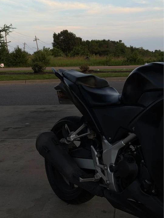 2013 Honda CBR - Image 2 of 6