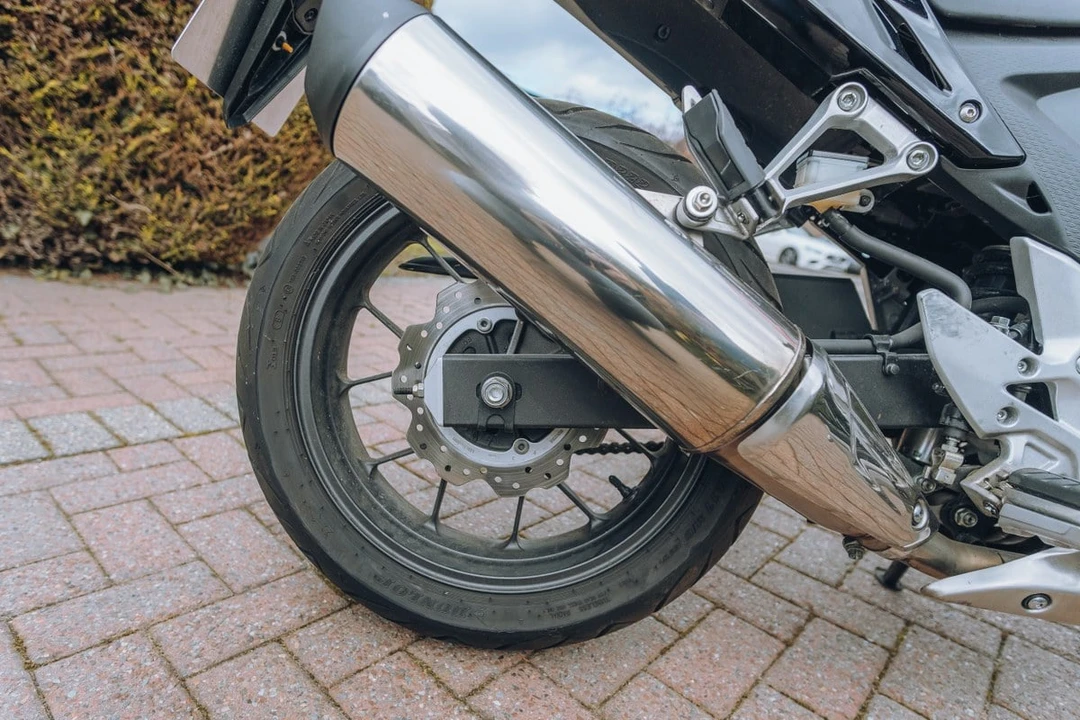 2013 Honda CBR - Image 10 of 31