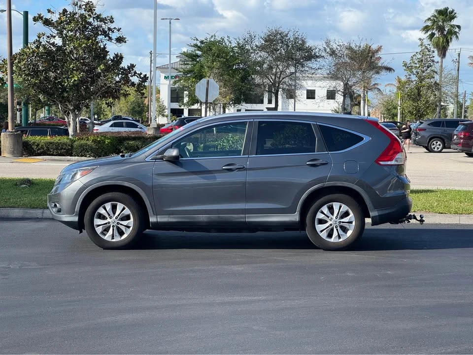 2013 Honda CR-V 4th Gen - Image 2 of 16