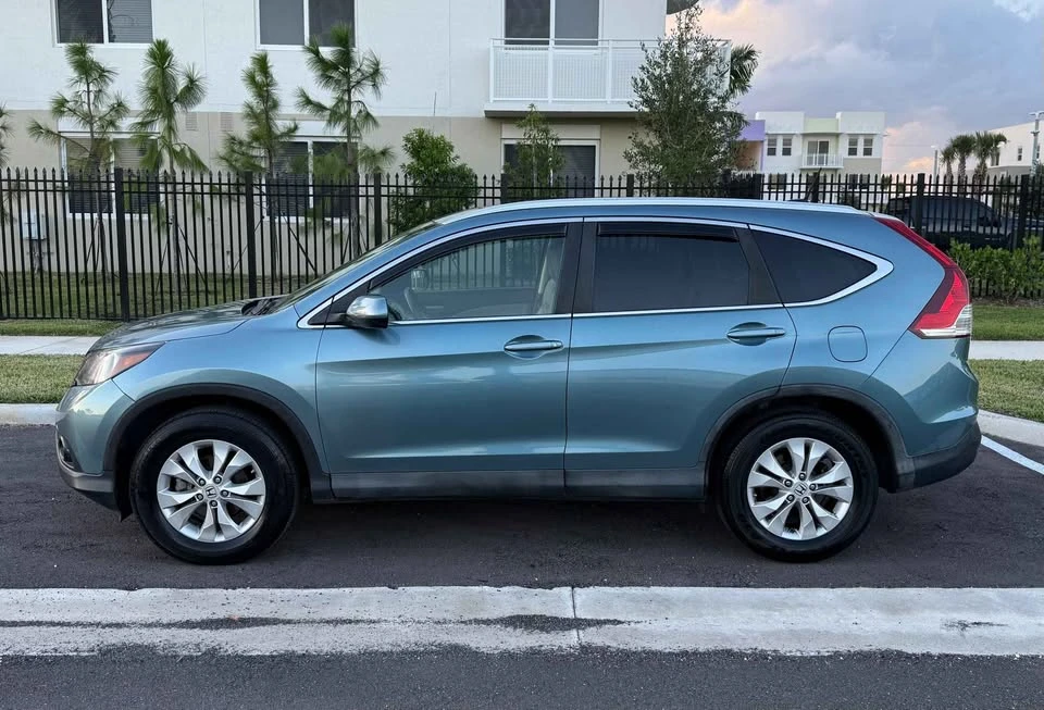 2013 Honda CR-V 4th Gen - Image 5 of 13