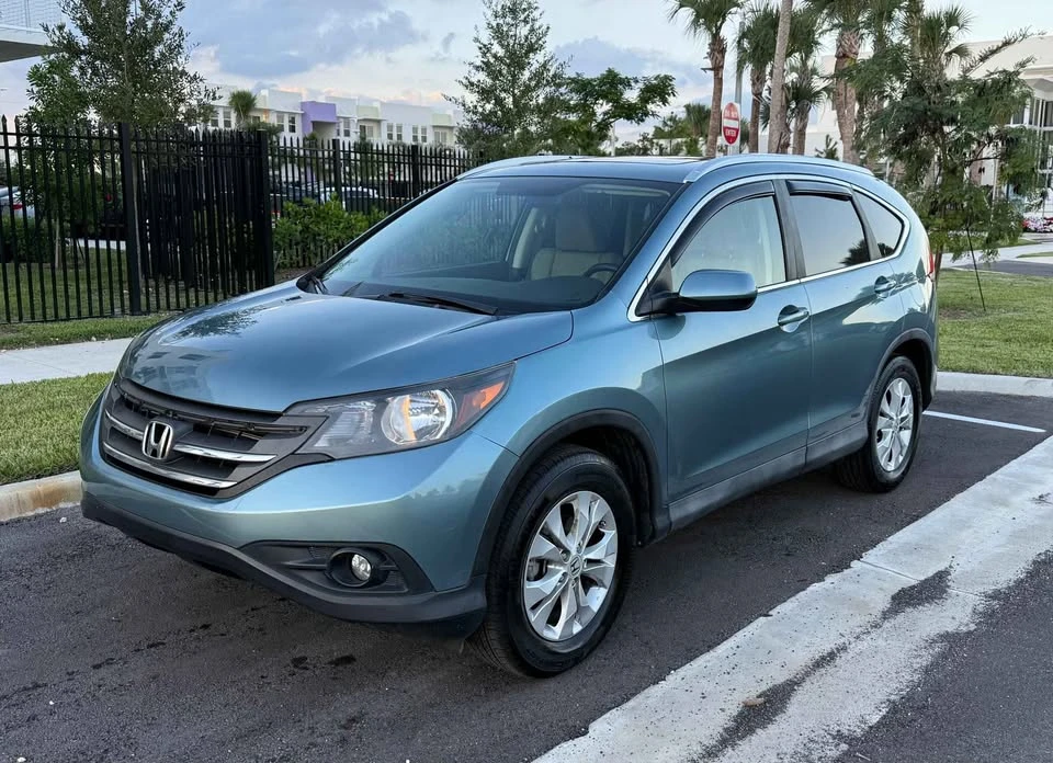 2013 Honda CR-V 4th Gen - Image 2 of 13