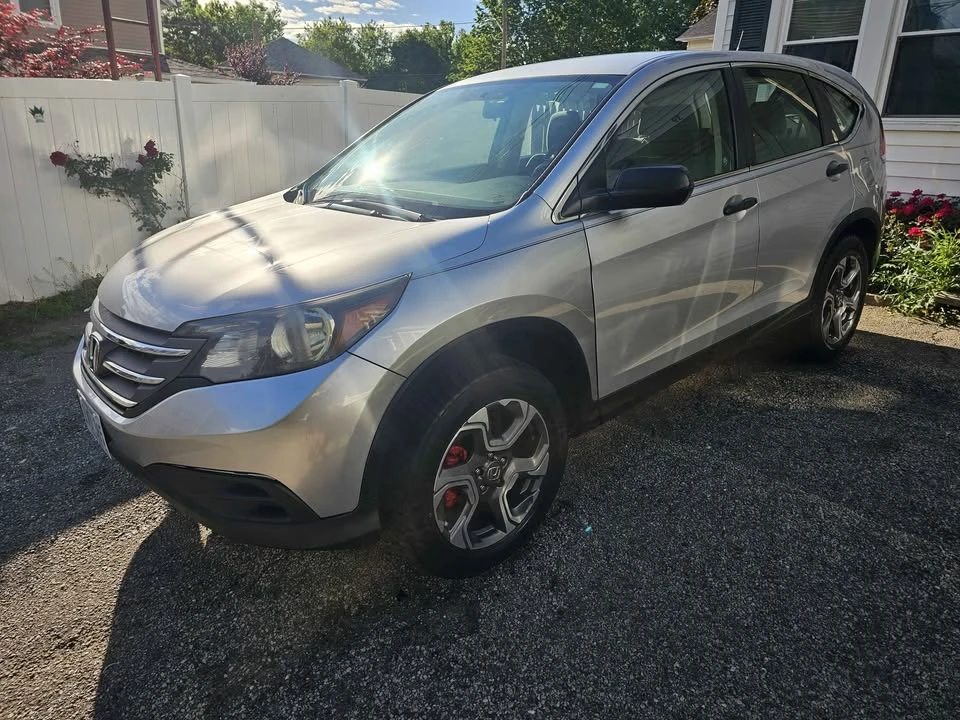 2013 Honda CR-V 4th Gen - Image 2 of 10