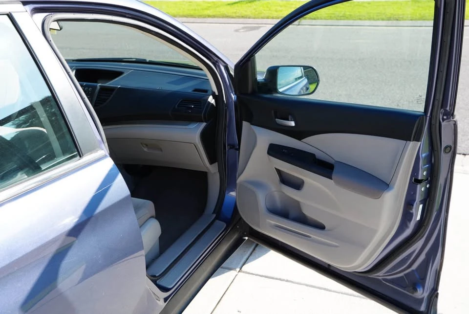 2013 Honda CR-V 4th Gen - Image 5 of 17