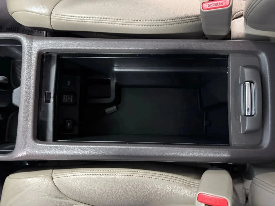2013 Honda CR-X - Image 13 of 16