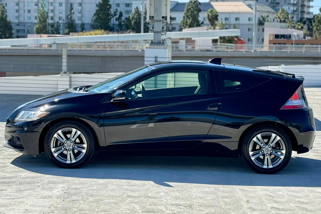 2013 Honda CR-Z - Image 3 of 31