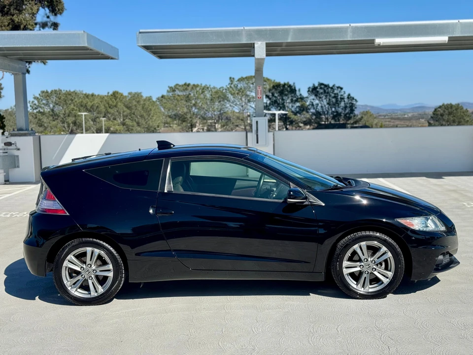 2013 Honda CR-Z - Image 25 of 31
