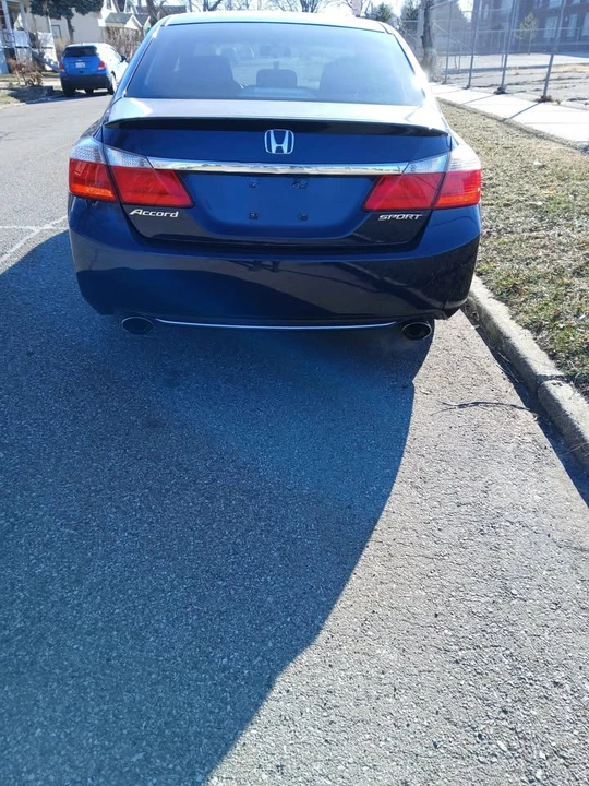2013 Honda Civic 9th Gen - Image 13 of 16