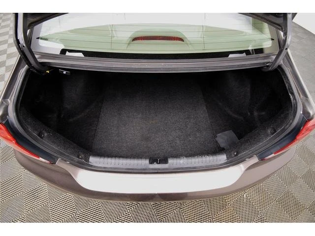 2013 Honda Civic 9th Gen - Image 8 of 10