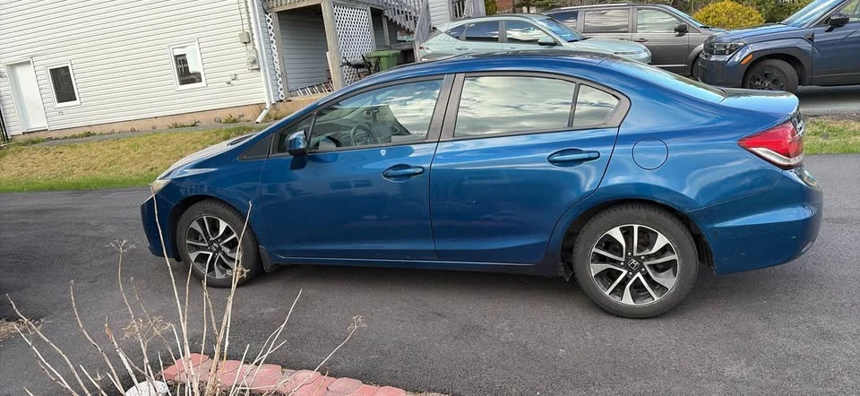 2013 Honda Civic 9th Gen - Image 3 of 6