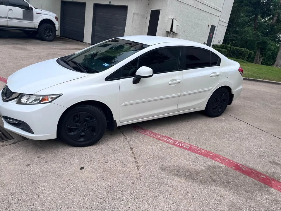 2013 Honda Civic 9th Gen - Image 4 of 5