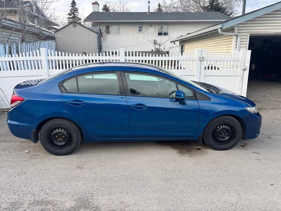 2013 Honda Civic 9th Gen - Image 3 of 4