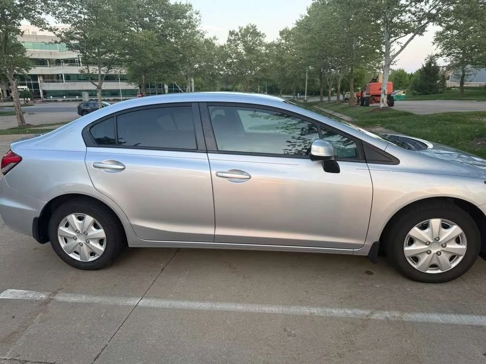 2013 Honda Civic 9th Gen - Image 9 of 20