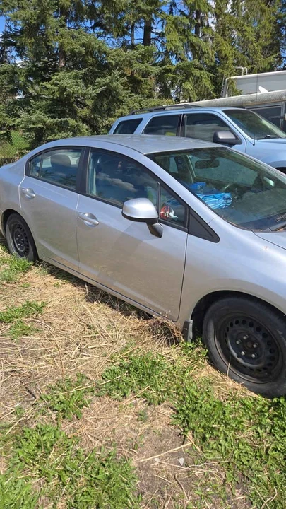 2013 Honda Civic 9th Gen - Image 2 of 4