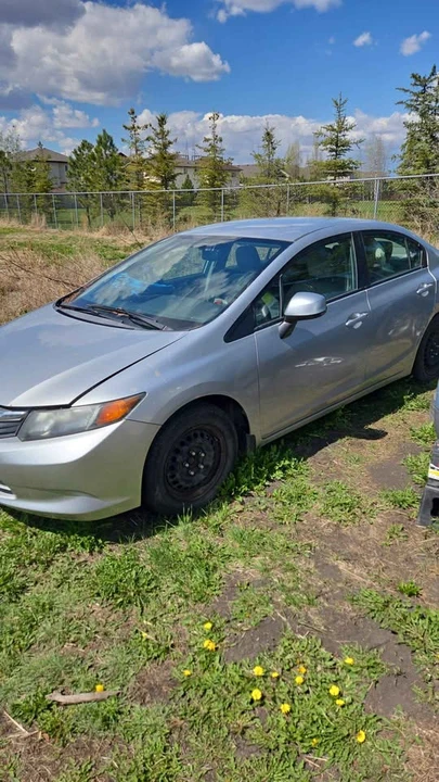 2013 Honda Civic 9th Gen - Image 4 of 4