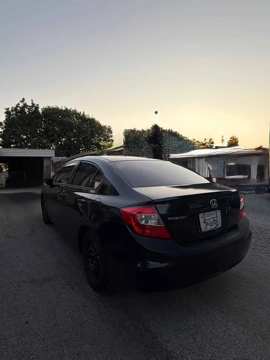 2013 Honda Civic 9th Gen - Image 5 of 9