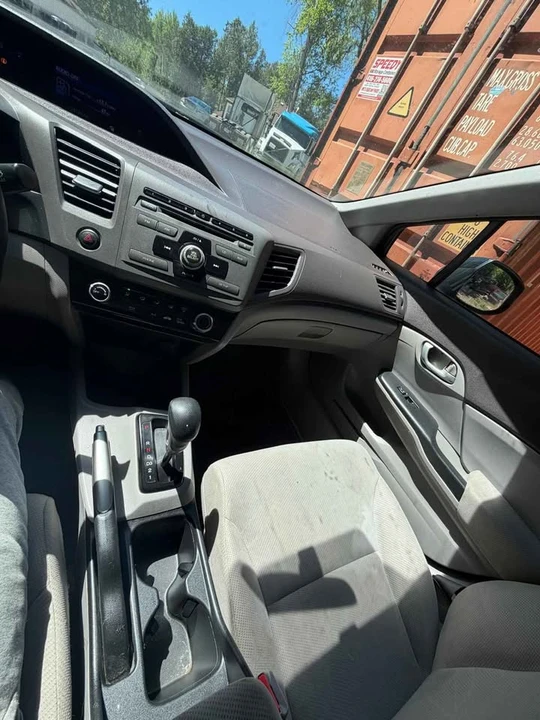 2013 Honda Civic 9th Gen - Image 8 of 9