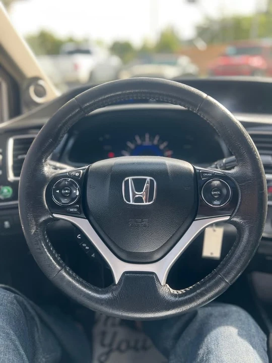 2013 Honda Civic 9th Gen - Image 9 of 11